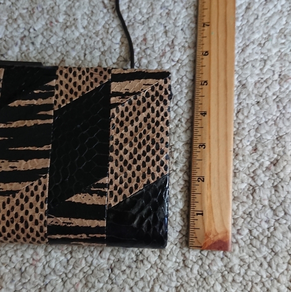 Badgley Mischka Black and Tan Clutch / shoulder Bag